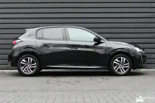 Peugeot 208 1.2 PureTech 100 2021