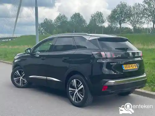 Peugeot 3008 1.2 PureTech 130 2021