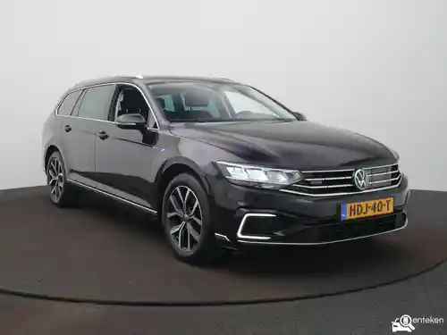 VW Passat Variant GTE 2020