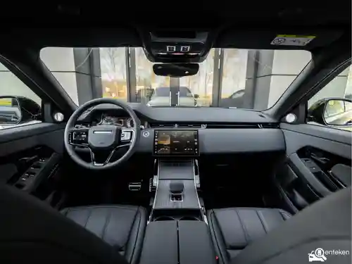 Land Rover Range Rover Evoque P270e 2025