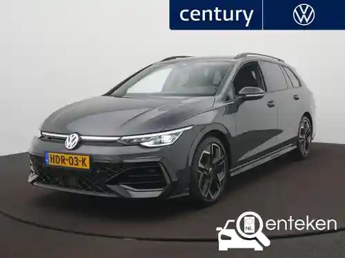 VW Golf Variant 1.5 eTSI 2025