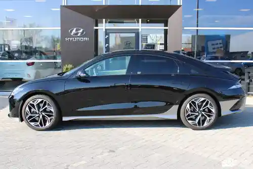 Hyundai IONIQ 6 (77,4 kWh) 2025