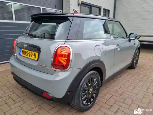 MINI  Cooper SE 2021