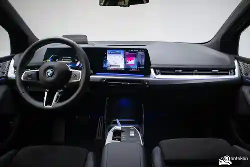 BMW 225e Active Tourer 2023