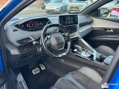 Peugeot 3008 1.2 PureTech 130 2021
