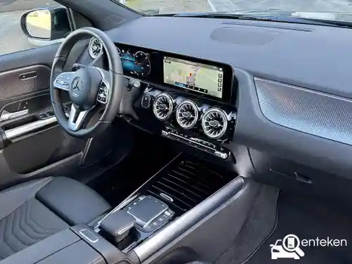 Mercedes-Benz EQA 250+ 2023