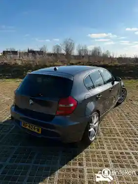 BMW 118i 2008