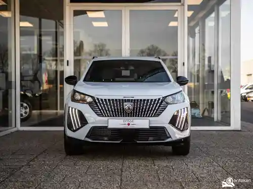 Peugeot 2008 1.2 PureTech 100 2024
