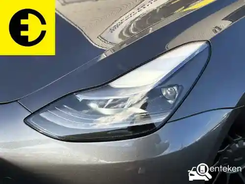 Tesla Model 3 Performance 2020