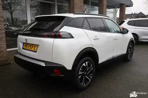 Peugeot 2008 1.2 PureTech 100 2020