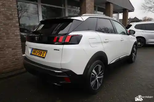 Peugeot 3008 1.2 PureTech 130 2020
