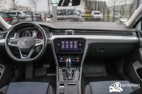 VW Passat Variant GTE 2020