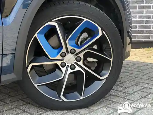 Lynk & Co 01 1.5TD PHEV 2022
