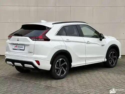 Mitsubishi Eclipse Cross 2.4 Plug-In Hybrid 2023