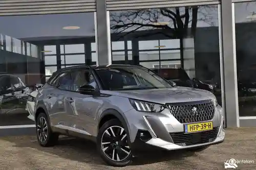 Peugeot 2008 1.2 PureTech 130 2022