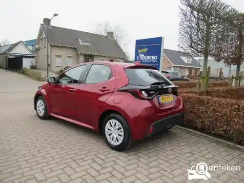 Toyota Yaris 1.0 2021