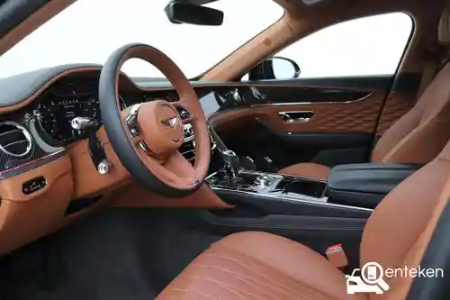 Bentley Flying Spur Hybrid 2025