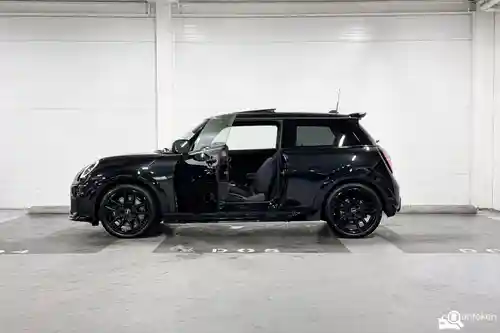 MINI Cooper C 2025
