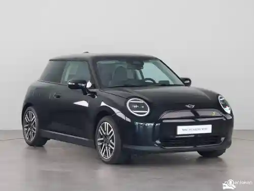 MINI Cooper John Cooper Works Electric 2025