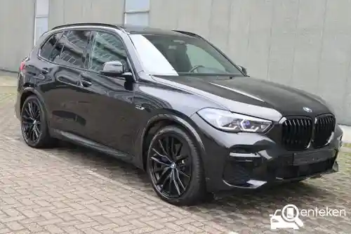 BMW X5 xDrive45e 2022