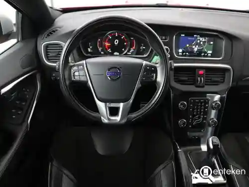 Volvo V40 D2 ECO 2015