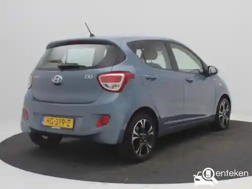 Hyundai i10 1.0 blue 2015