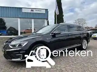 VW Passat Variant GTE 2015