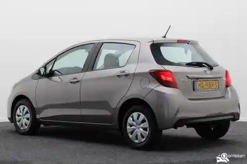 Toyota Yaris 1.0 2015