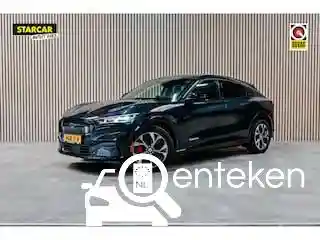 Ford Mustang Mach-E Standard Range 2022