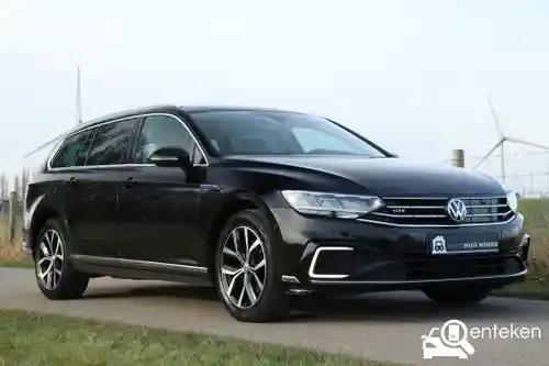 VW Passat Variant GTE 2019