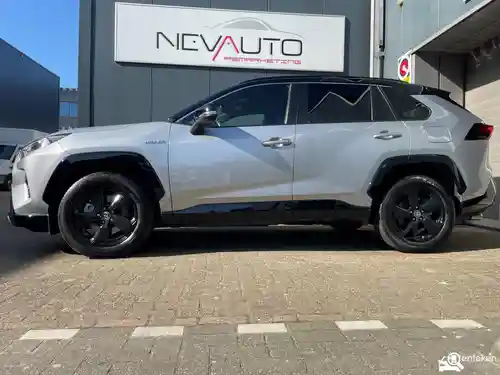 Toyota RAV4 2.5 Hybrid 2021