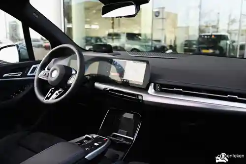 BMW 225e Active Tourer 2025