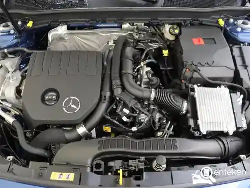 Mercedes-Benz A 180 2025
