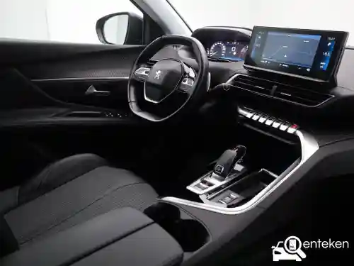 Peugeot 3008 1.2 PureTech 130 2021