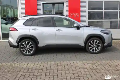 Toyota Corolla Cross 1.8 Hybrid 2024