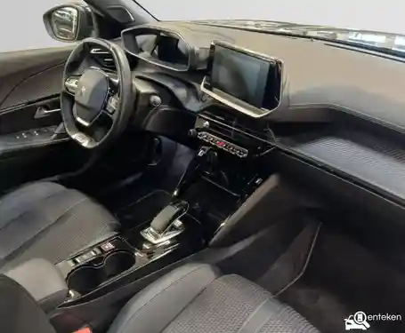 Peugeot e-2008 2021