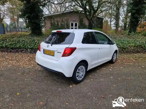 Toyota Yaris 1.33 2015