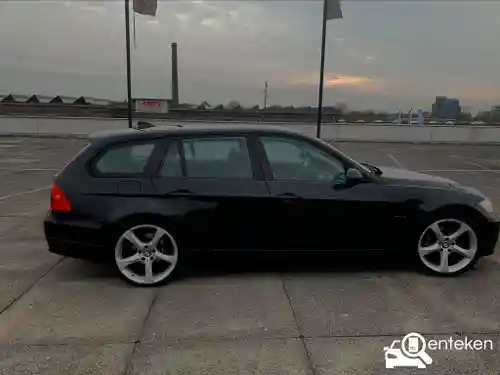 BMW 318i Touring 2007
