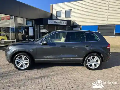 VW Touareg V6 FSI BMT 2011