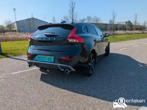 Volvo V40 D2 ECO 2015