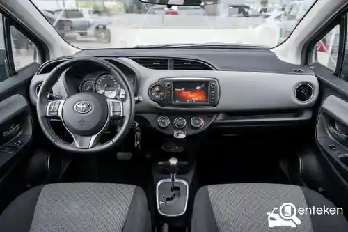 Toyota Yaris 1.33 2015