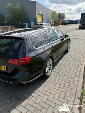 VW Passat Variant GTE 2015