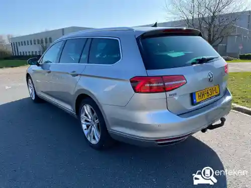 VW Passat Variant GTE 2015
