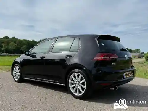 VW Golf Variant 2.0 TDI BMT 2013