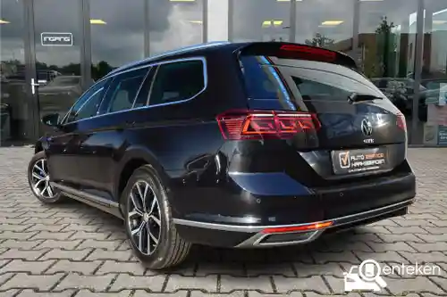 VW Passat Variant GTE 2021