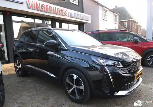 Peugeot 3008 1.2 PureTech 130 2021