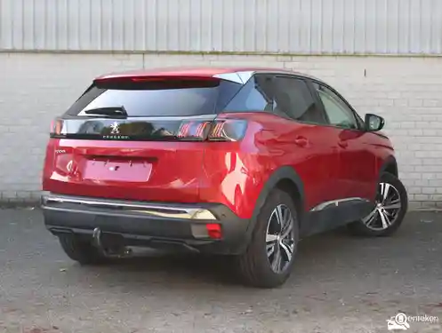 Peugeot 3008 1.2 PureTech 130 2021