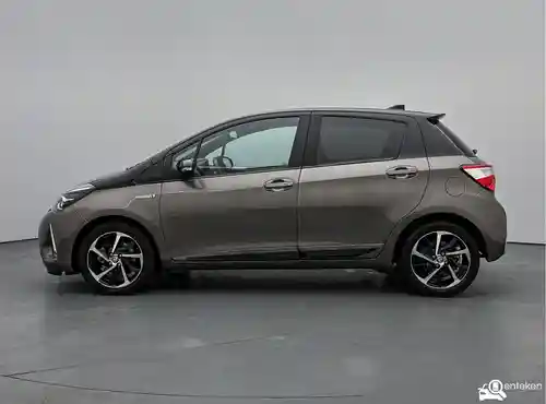 Toyota Yaris 1.5 Hybrid 2020
