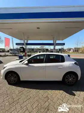 Peugeot 208 1.2 PureTech 100 2021
