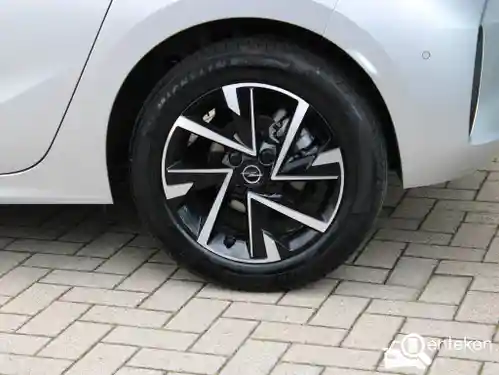 Opel Corsa 1.2 DI Turbo Hybrid 48V 2025